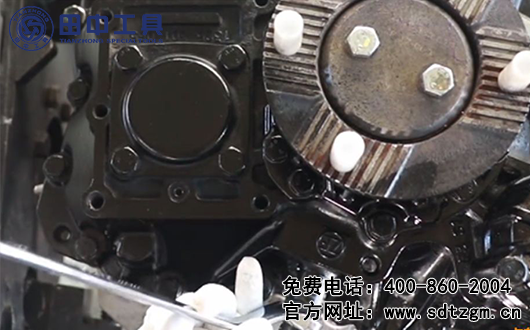 ZF16档变速器拆卸，ZF变速箱维修工具